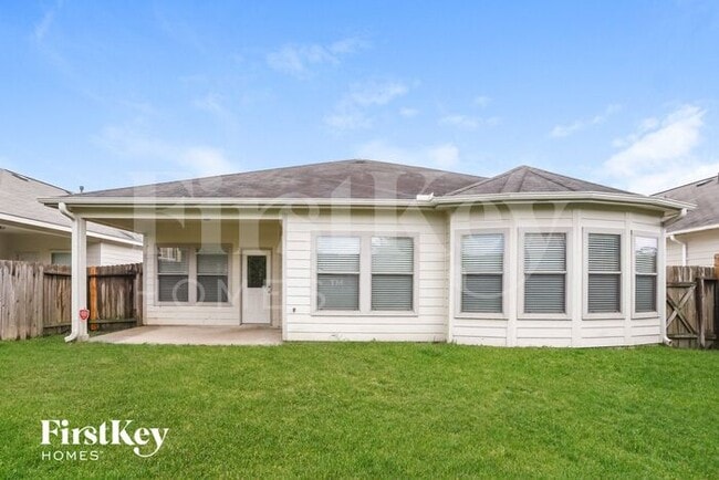 Building Photo - 24230 Courtland Oaks St