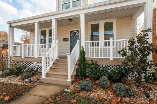 Building Photo - 7716 Lovella Ave