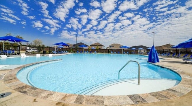 Building Photo - 15130 Pr Ml Dr