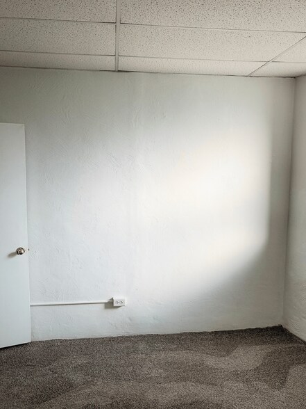 Bedroom 3 - 626 Maryland Ave