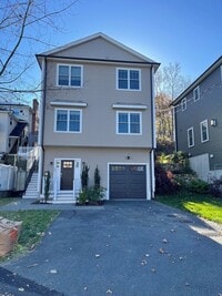 Building Photo - 102 Milner St