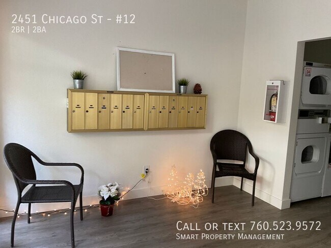 Building Photo - 2451 Chicago St