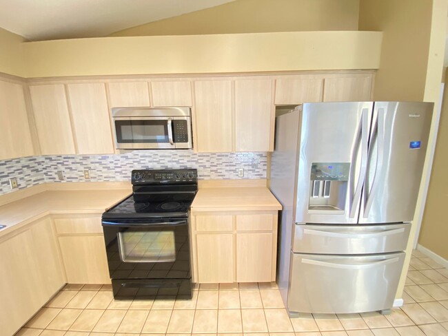 Building Photo - Spacious 3-Bedroom Home with Private Pool ...