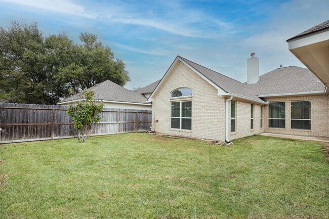 Building Photo - 2710 Falcon Knoll Ln