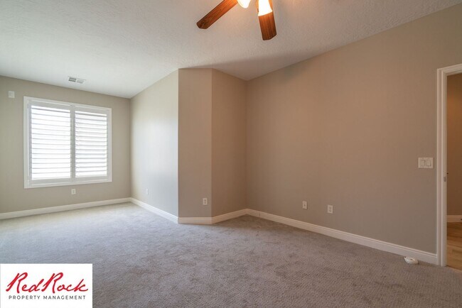 Building Photo - 3 Bedroom Coral Canyon Home on Corner Lot