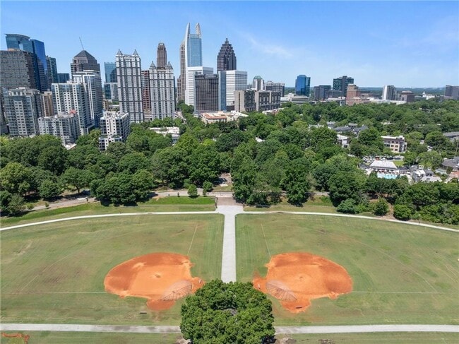 Building Photo - 275 13th St NE