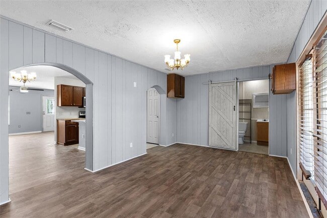 Building Photo - 16727 SE 91st St