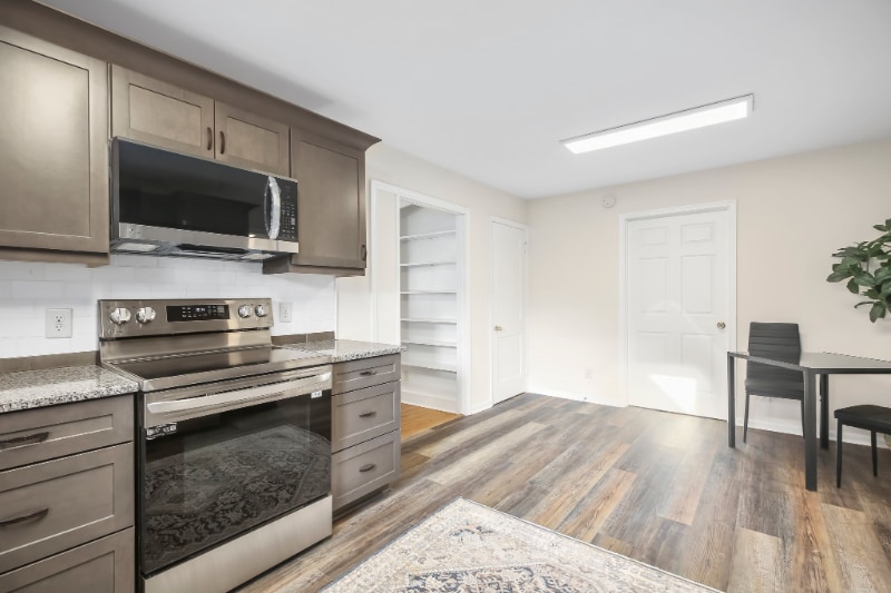 Building Photo - 2103 Washington Ave