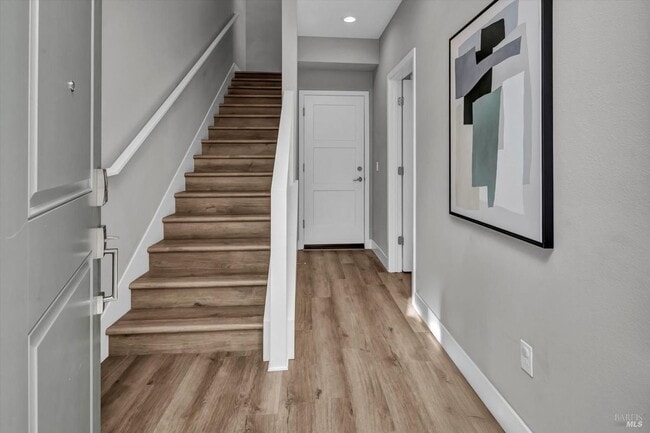 Building Photo - 297 Gambrel Cir