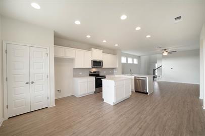 Building Photo - 17217 Adoro Dr