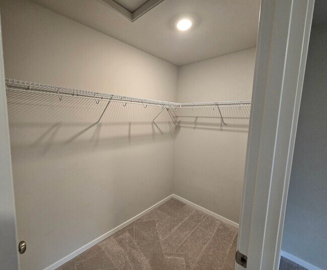 Building Photo - 3 Bedroom 2.5 Bath Home in Stanwood