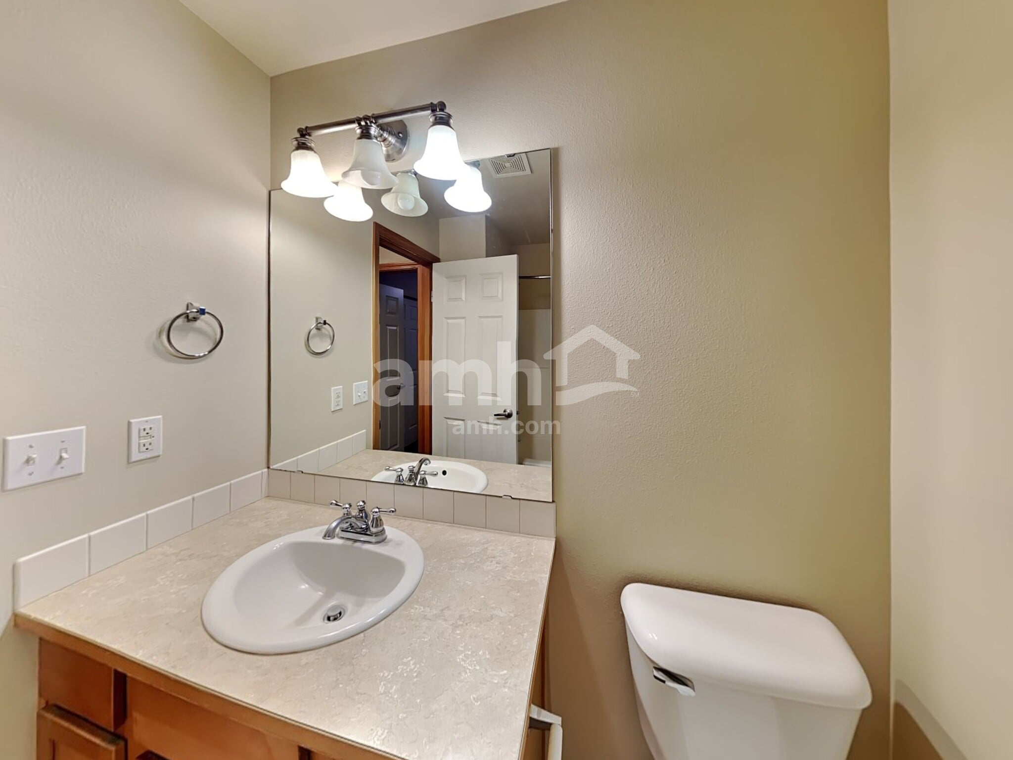 Building Photo - 18010 97th Avenue Ct E
