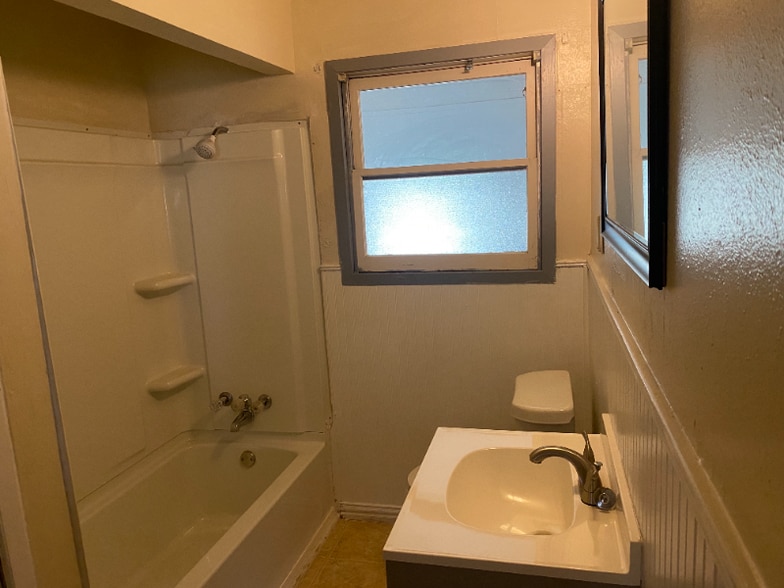 Building Photo - 4207 Idylwood Ln