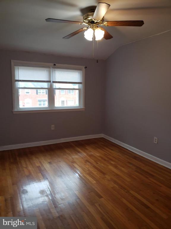 Building Photo - 8561 Harris Ave