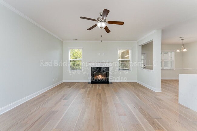 Building Photo - 139 Brackenbury Ln