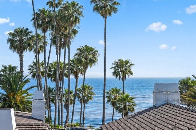 Building Photo - 358 Cliff Dr