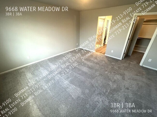 Building Photo - 9668 Water Meadow Dr