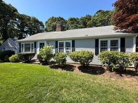 Building Photo - 113 Signal Hill Dr