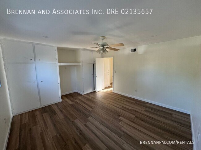 Building Photo - 450 Woodlawn Ave