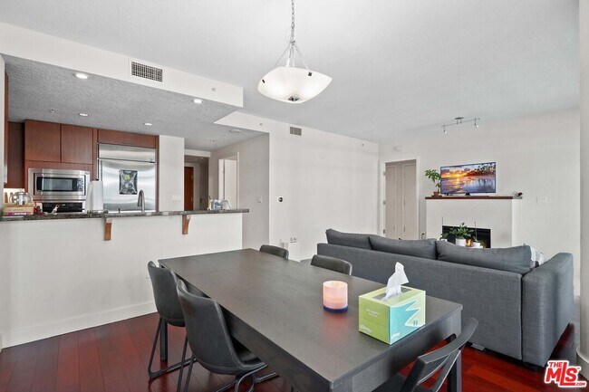 Building Photo - 3141 Michelson Dr