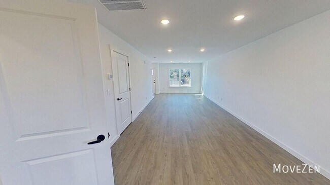 Building Photo - 14 Catawba Ave