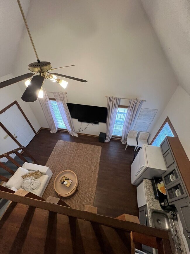 Building Photo - Hwy 334