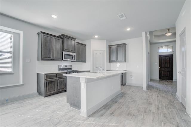 Building Photo - 7821 Cypress Dr