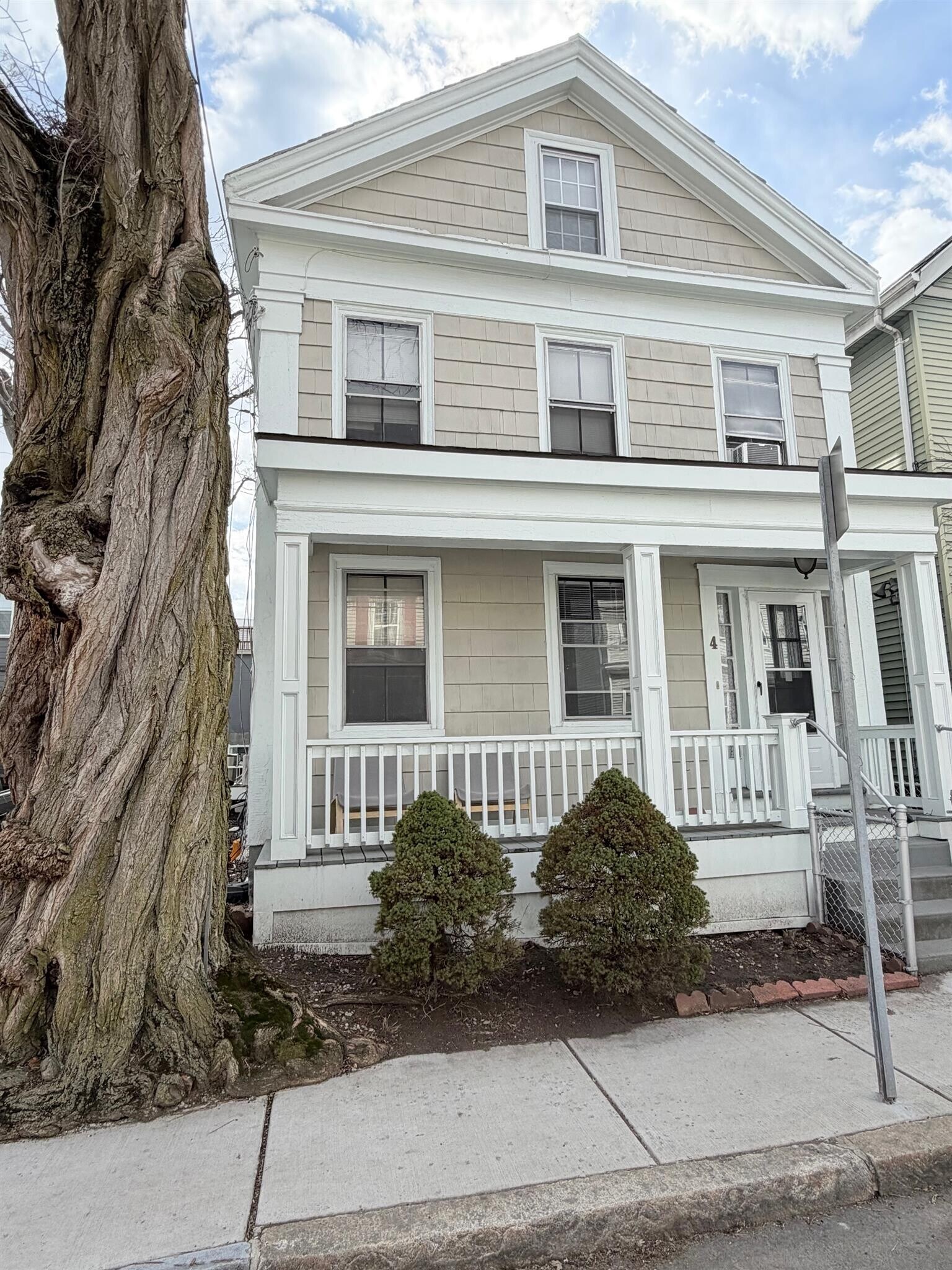 Building Photo - 6 Marie Ave