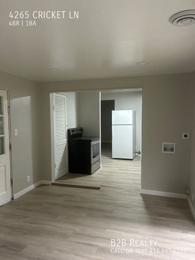 Building Photo - 4265 Cricket Ln