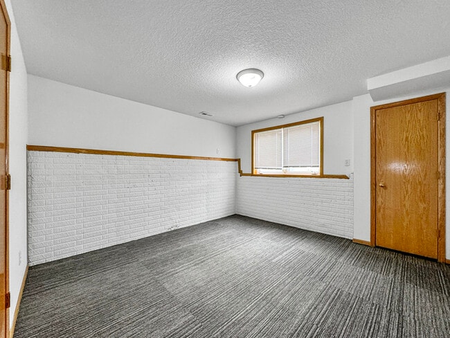 Building Photo - 3510 Rose Ave