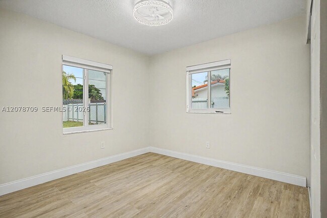Building Photo - 9541 SW 165th St
