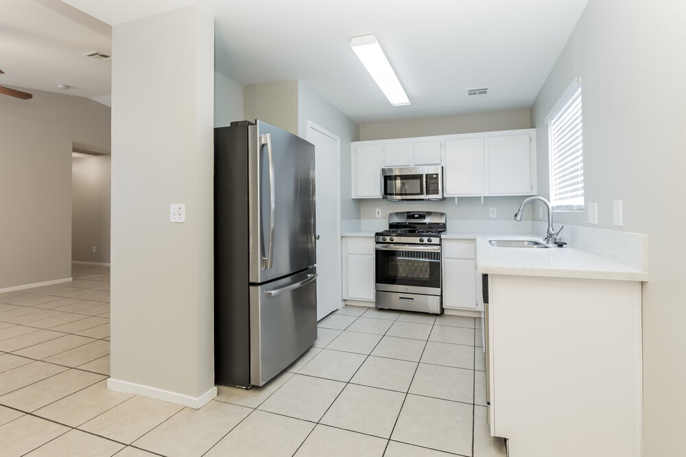 Building Photo - 3009 Honeysuckle Ave