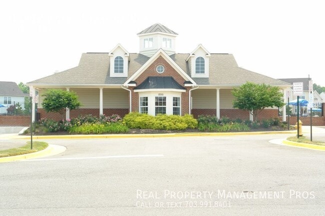 Building Photo - 11918 Hayes Station Way