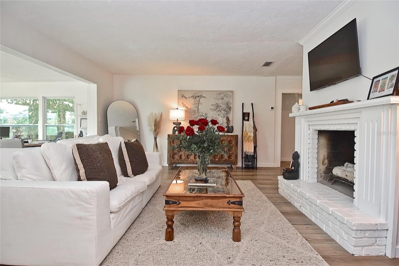 Building Photo - 3340 Webber St