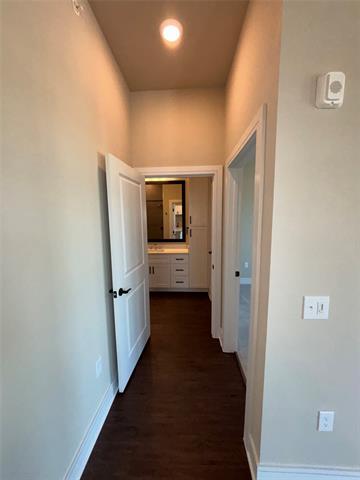 Building Photo - 111 Town Pl