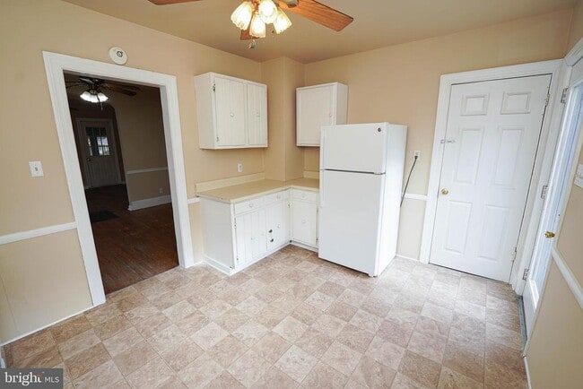 Building Photo - 31339 Old Ocean City Rd