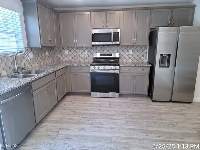 Building Photo - 338 Brockbank Pl