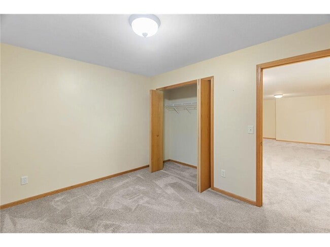 Building Photo - 7626 Fox Creek Ct