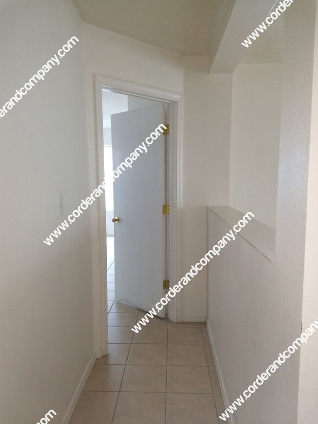 Building Photo - Nice 3 Bedroom, 2 Bathroom, 2 Car Garage and 1,248 Sq Ft. Located in a Gated HOA Community with a...