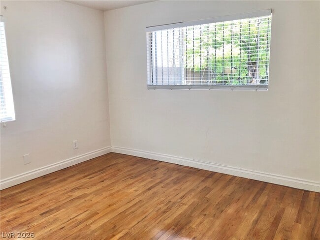Building Photo - 2300 Santa Clara Dr