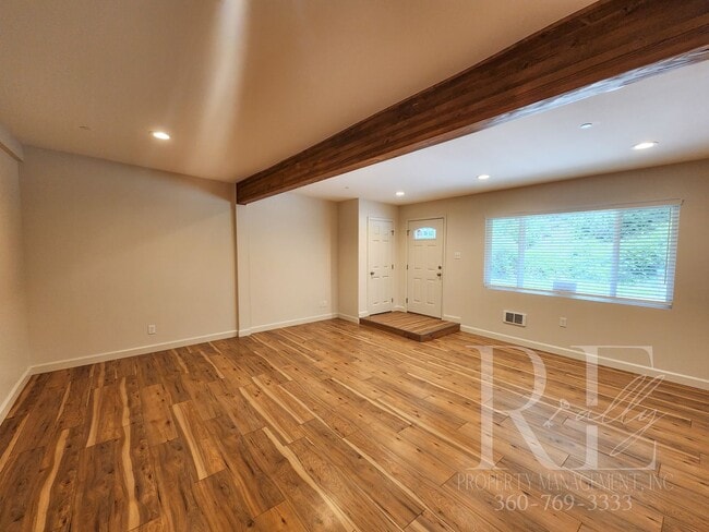 Building Photo - Fully Remodeled: 5 min Walk to Annapolis Foot Ferry