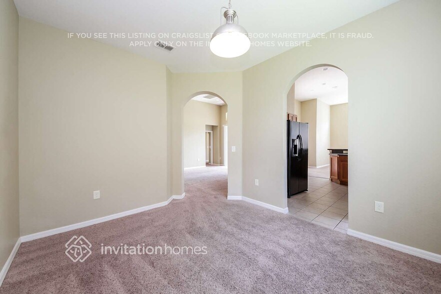 Building Photo - 2908 Vista Ct