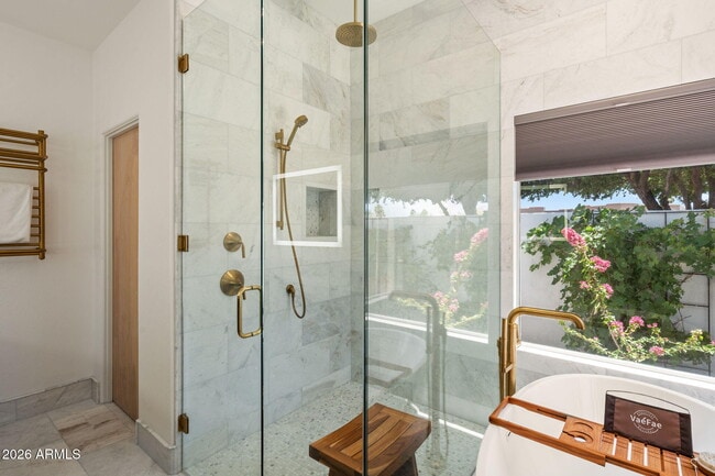 Building Photo - 25810 N Abajo Dr