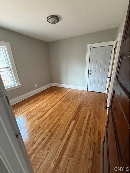 Building Photo - 501 Clarendon St