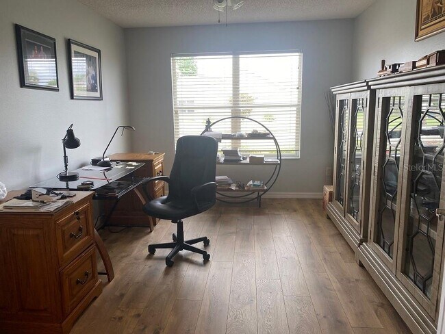 Building Photo - 2204 Margarita Dr