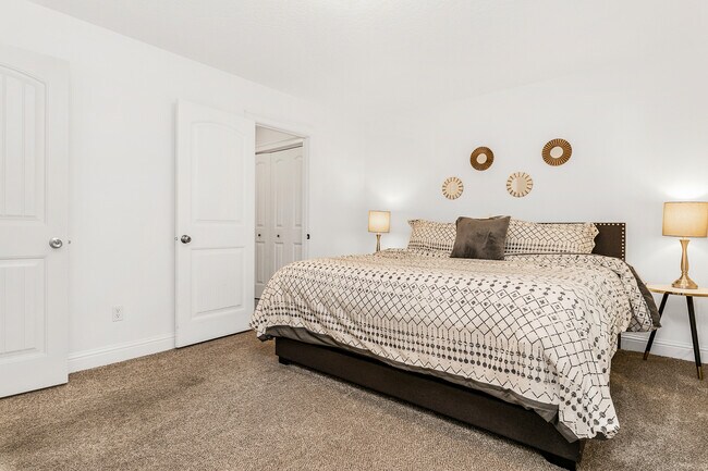 Building Photo - 3187 S Signorello Ln