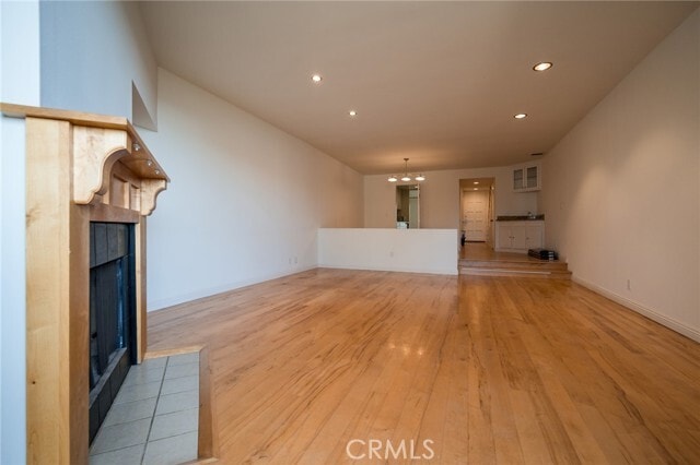 Building Photo - 7301 Vista Del Mar