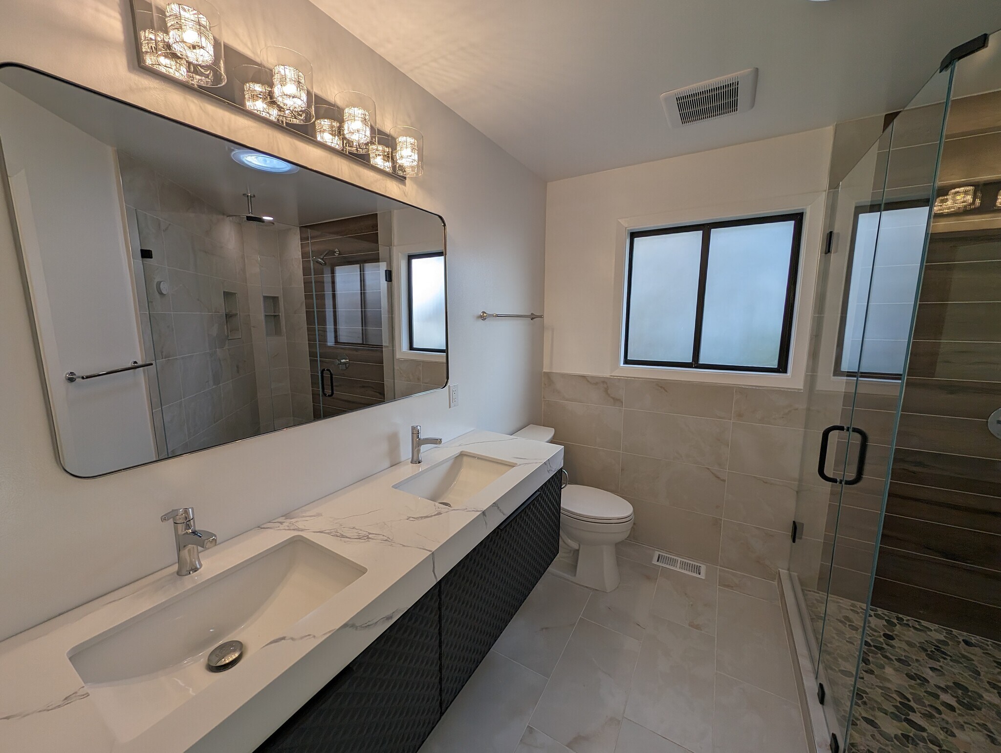 Building Photo - 4977 Hoen Ave