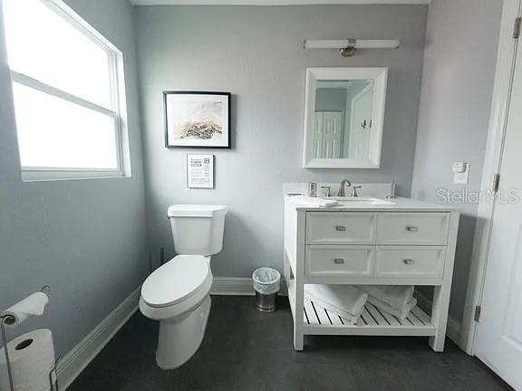 Building Photo - 2908 Sanchez St