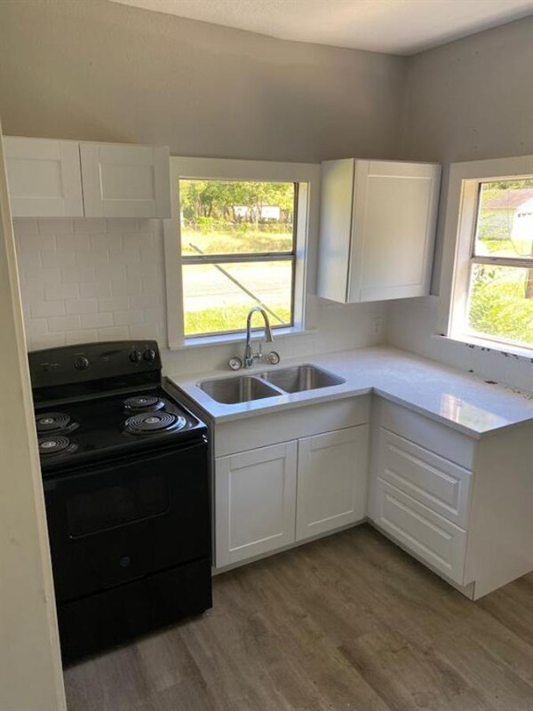 Building Photo - 1233 San Antonio Ave